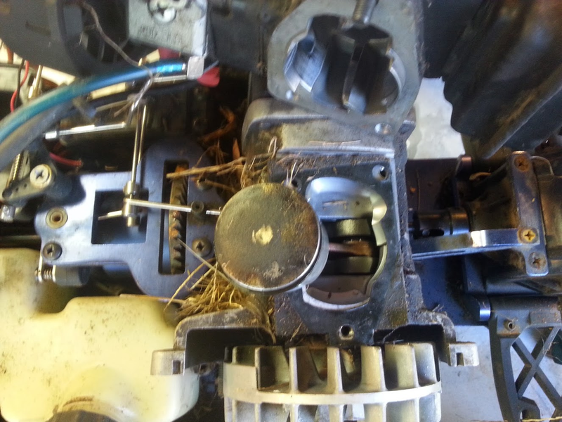 Illustration for article titled I took an engine apart in 5 minutes.